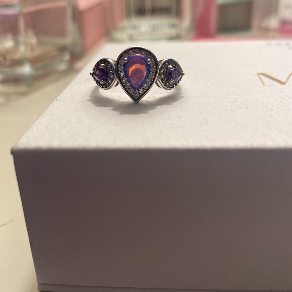Labradorite Ring - Picture 3 of 3